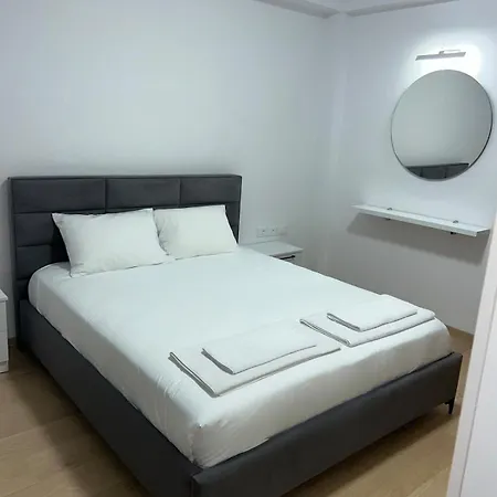 Flat In - Modern & Cozy شقة *